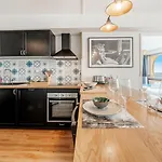 Bellevue, Appartement T2, Terrasse & Parking