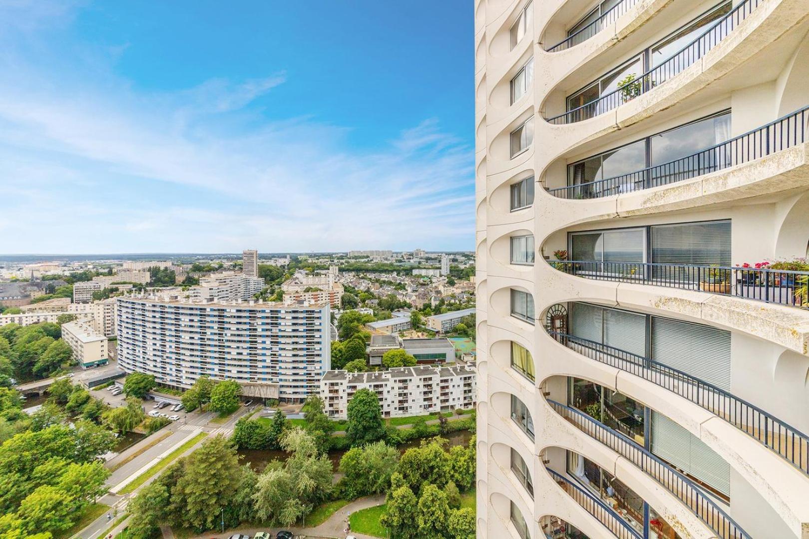 Appartement Bellevue, T2, Terrasse & Parking Rennes